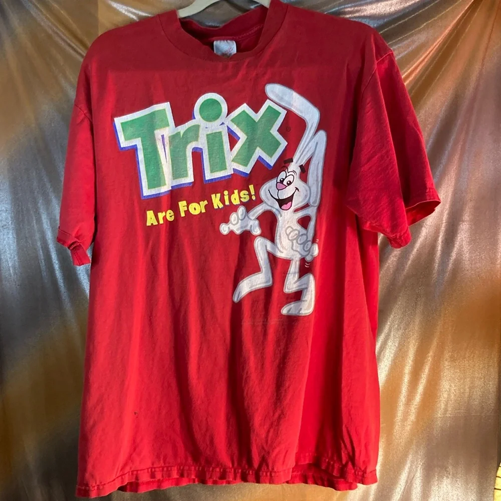 Vintage red “Trix are for kids” T-shirt‎ well worn has flaws size XL 46” chest